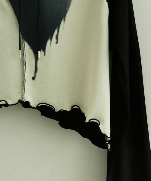 VIS（ビス）の「【reheat】ハートプリントフーディ【洗える】（Tシャツ/カットソー・レディース・ブラック・FREE）」の5枚目の写真