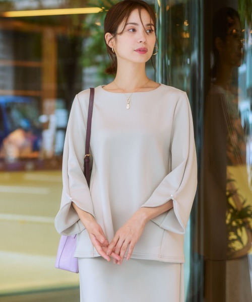 7days Life Styling（セブンデイズライフスタイリング）の「パール調ビジュー使い９分袖トップス(きれいめダンボール素材)（Tシャツ/カットソー・レディース・グレイッシュベージュ/ブラック・S/M/L/LL）」の10枚目の写真