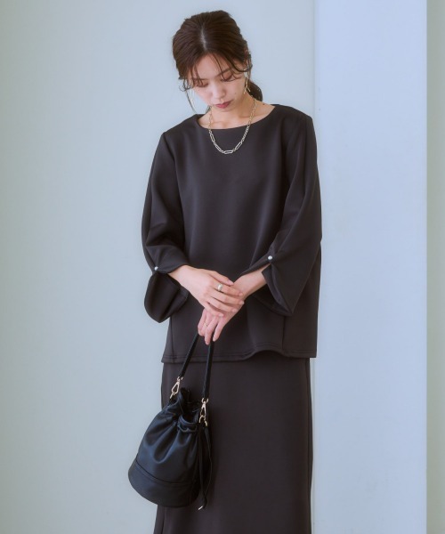 7days Life Styling（セブンデイズライフスタイリング）の「パール調ビジュー使い９分袖トップス(きれいめダンボール素材)（Tシャツ/カットソー・レディース・グレイッシュベージュ/ブラック・S/M/L/LL）」の15枚目の写真