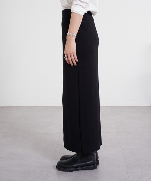 SHENERY（シーナリー）の「ダブルZIPポンチタイトスカート（スカート・レディース・アイボリー/ブラック・38/36）」の13枚目の写真