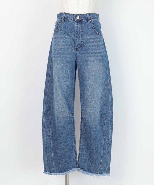 UR'S（ユアーズ）の「ラインカーブデニム（デニムパンツ・レディース・ブルー/ブラック・M/L）」の20枚目の写真