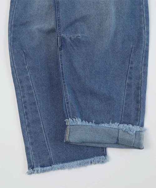 UR'S（ユアーズ）の「ラインカーブデニム（デニムパンツ・レディース・ブルー/ブラック・M/L）」の14枚目の写真