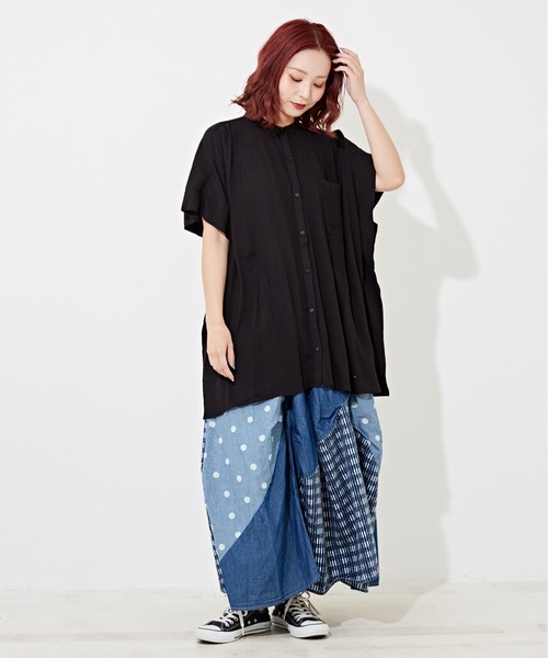 CUBE SUGAR（キューブシュガー）の「WEB限定レーヨン楊柳ビッグブラウス（シャツ/ブラウス・レディース・カーキ/ブラック/サックスブルー・M）」の4枚目の写真