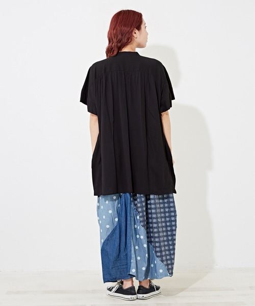 CUBE SUGAR（キューブシュガー）の「WEB限定レーヨン楊柳ビッグブラウス（シャツ/ブラウス・レディース・カーキ/ブラック/サックスブルー・M）」の6枚目の写真