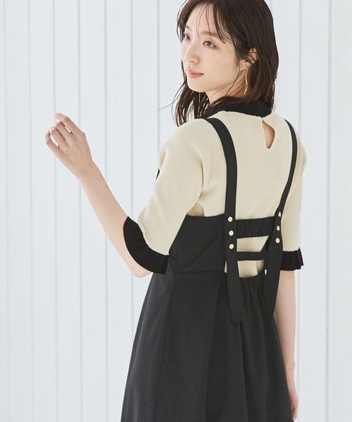 Andemiu(アンデミュウ)の「ソデフリルニット109433(ニット/セーター・レディース・ブラック/オレンジ/ブルー/アイボリー・FREE)」の20枚目の写真