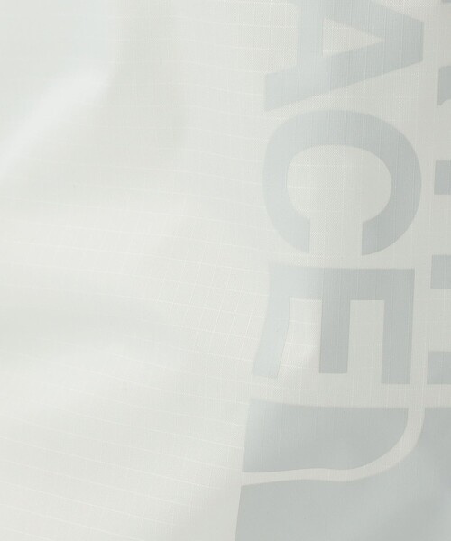 THE NORTH FACE(ザノースフェイス)の「<THE NORTH FACE>ピーエフサックパック 13L / リュック(バックパック/リュック・レディース・オフホワイト/ブラック・FREE)」の13枚目の写真