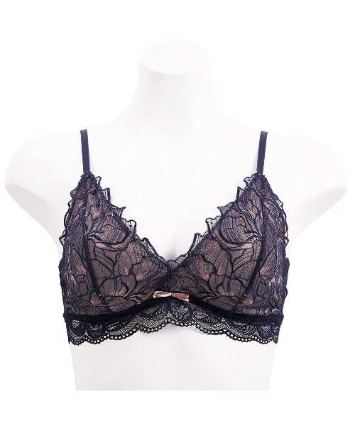 mignon la vie a duex(ミニヨン ラヴィアドゥ)の「【Le petale/ルペタル】ブラレット 単品(ブラジャー・レディース・ピンク/ライトグリーン/ダークネイビー・LL/L/M)」の15枚目の写真