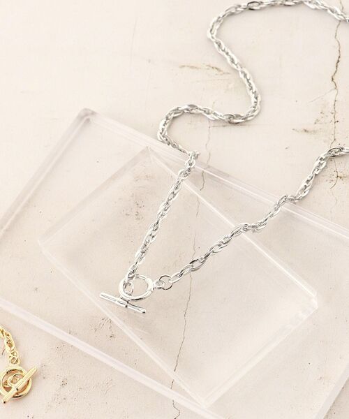le.coeur blanc（ルクールブラン）の「2wayロングマンテルチェーンネックレス（ネックレス・レディース・ゴールド/シルバー・FREE）」の3枚目の写真