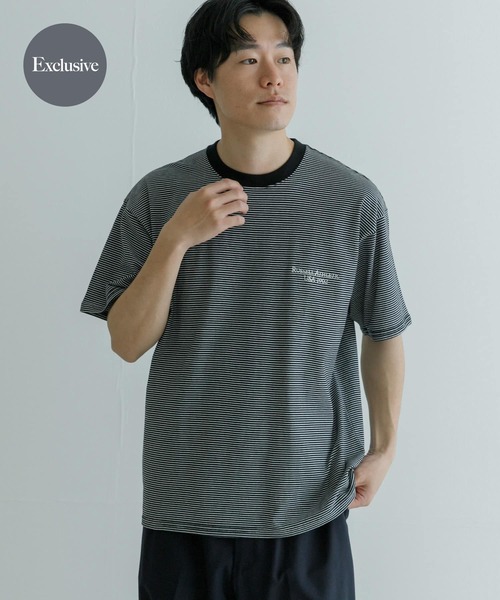Russell Athletic（ラッセルアスレティック）の「『別注』RUSSELLATHLETIC×UR　SHORT-SLEEVE T-SHIRTS（Tシャツ/カットソー・メンズ・ホワイト系その他/ホワイト/ブラック系その他/ブラック・MEDIUM/LARGE）」の4枚目の写真