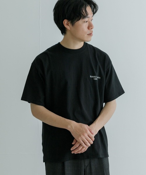 Russell Athletic（ラッセルアスレティック）の「『別注』RUSSELLATHLETIC×UR　SHORT-SLEEVE T-SHIRTS（Tシャツ/カットソー・メンズ・ホワイト系その他/ホワイト/ブラック系その他/ブラック・MEDIUM/LARGE）」の9枚目の写真