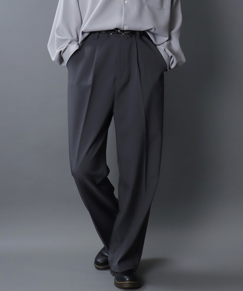SITRY（シトリー）の「SITRY 1Tuck Drape Semi Wide Straight Pants/別注 1タック ドレープ セミワイド ストレートパンツ スラックス（スラックス・メンズ・ホワイト/モカ/チャコール/ブラック/アイボリー・S/L/M/LL）」の4枚目の写真