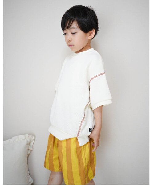 BREEZE（ブリーズ）の「WEB限定 ワッフルTシャツ（Tシャツ/カットソー・キッズ・レッド/ブラック/オフホワイト・80/90/100/110/120/130/140）」の4枚目の写真