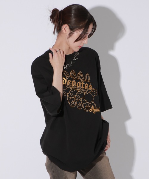 Anui(アニュイ)の「【UNISEX/2サイズ展開】ヤンキーラビットTシャツ(Tシャツ/カットソー・レディース・チャコールグレー/オフホワイト/ピンク/ブラック・MEDIUM/LARGE)」の9枚目の写真
