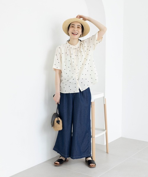 studio CLIP(スタディオクリップ)の「シングルガーゼ襟フリルブラウス(シャツ/ブラウス・レディース・オフホワイト/ブラック/ライトブルー/その他1/その他2/その他3・LARGE/MEDIUM)」の20枚目の写真