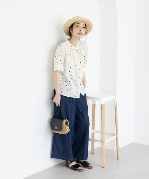 studio CLIP(スタディオクリップ)の「シングルガーゼ襟フリルブラウス(シャツ/ブラウス・レディース・オフホワイト/ブラック/ライトブルー/その他1/その他2/その他3・LARGE/MEDIUM)」の21枚目の写真