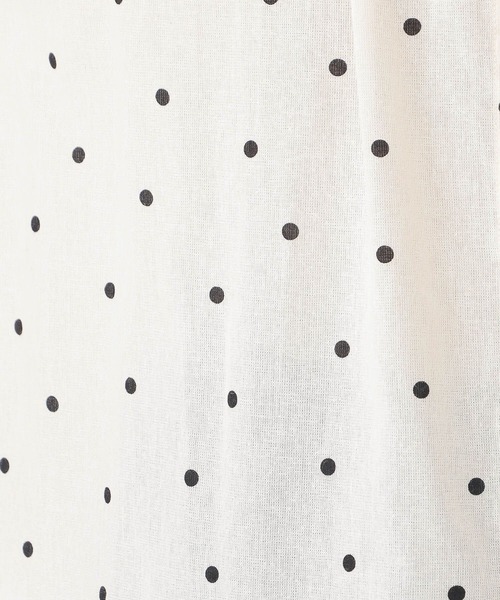 studio CLIP(スタディオクリップ)の「シングルガーゼ襟フリルブラウス(シャツ/ブラウス・レディース・オフホワイト/ブラック/ライトブルー/その他1/その他2/その他3・LARGE/MEDIUM)」の10枚目の写真