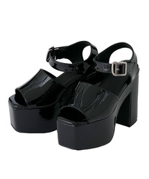 Newlyme | 厚底美脚ベルトサンダル(サンダル)