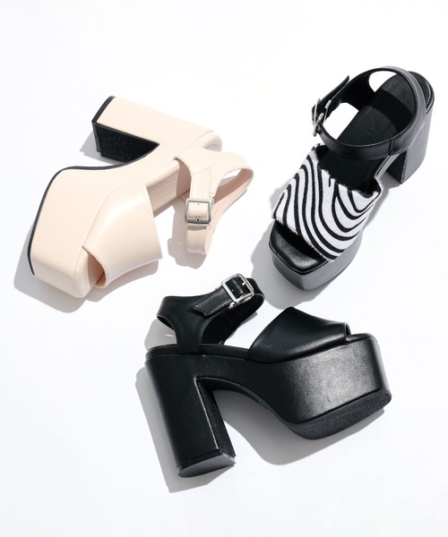 Newlyme(ニューリーミー)の「厚底美脚ベルトサンダル(サンダル・レディース・ブラック/オフホワイト/ブラック系その他/ゼブラ・22.5cm/23cm/23.5cm/24cm/24.5cm/25cm)」の13枚目の写真