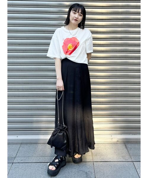 MURUA（ムルーア）の「【SET UP対応】シアーマキシスカート（スカート・レディース・ブルー/ブラウン/ブラック/アイボリー・1/2）」の13枚目の写真