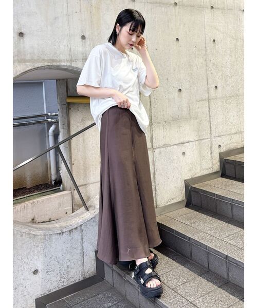 MURUA（ムルーア）の「【SET UP対応】シアーマキシスカート（スカート・レディース・ブルー/ブラウン/ブラック/アイボリー・1/2）」の15枚目の写真