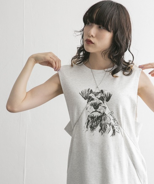 KBF(ケイビーエフ)の「ノースリーブプリントカットソー(Tシャツ/カットソー・レディース・グレー/ネイビー/イエロー・ONE)」の14枚目の写真