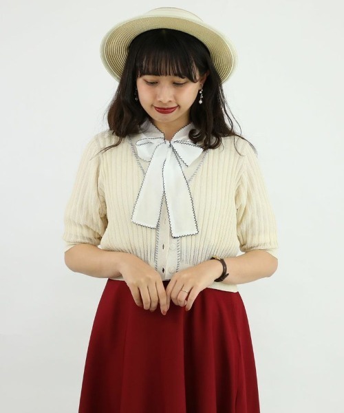 an another angelus（アンアナザーアンジェラス）の「配色ステッチ透かし編みニットカーディガン/ananotherangelus（カーディガン/ボレロ・レディース・アイボリー/ネイビー/ラベンダー・FREE）」の8枚目の写真