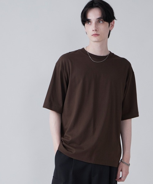 WEGO(ウィゴー)の「WEGO/リラックスフィットコットンT(Tシャツ/カットソー・メンズ・サックスブルー/グレー系その他/ブラック/杢グレー/ホワイト系その他/グリーン系その他/ライトベージュ/カーキ/ホワイト/ダークグリーン/ダークブラウン・SMALL/LARGE/X-SMALL/MEDIUM)」の6枚目の写真