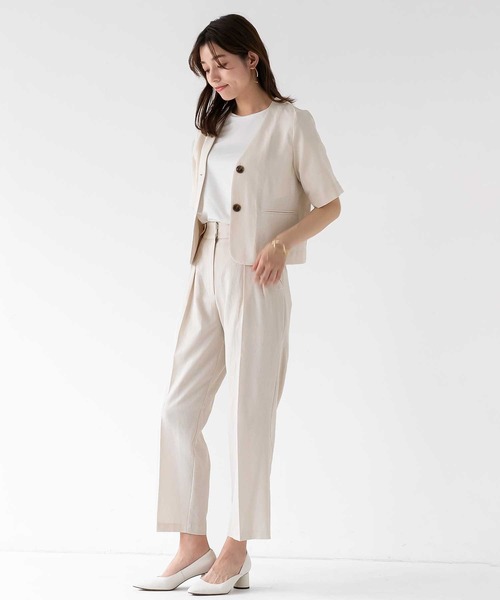 Emilyan(エミリアン)の「【さらっと涼しい夏デザインパンツ】WEB限定!手洗いOK!ラフリニークロス・タックテーパードパンツ(スーツパンツ・レディース・チャコールグレー/ライトベージュ・S/M/L)」の12枚目の写真