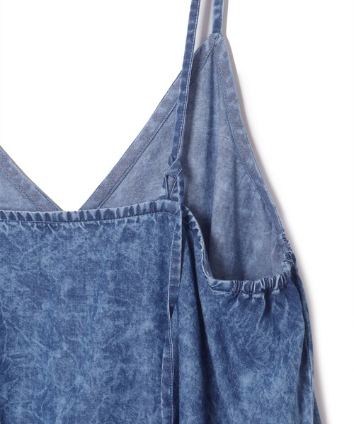 ROPE' PICNIC（ロペピクニック）の「デニムキャミワンピース/リンクコーデ（ワンピース・レディース・サックスブルー・38）」の8枚目の写真