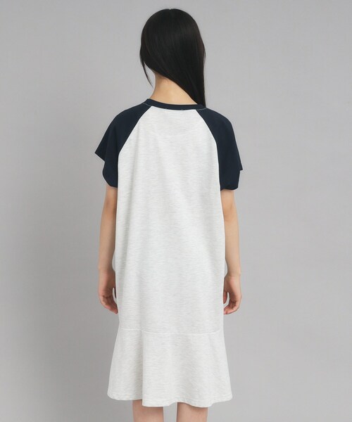 PINK-latte（ピンクラテ）の「◆裾ラッフルカットワンピース（ワンピース・キッズ・ブラック系/グレー系その他/ネイビー系・14/15 /16）」の14枚目の写真