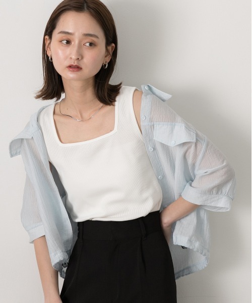 ad thie(アドティエ)の「スクエアネック リブタンクトップ(タンクトップ・レディース・オフホワイト/ブラック・LARGE/MEDIUM)」の4枚目の写真