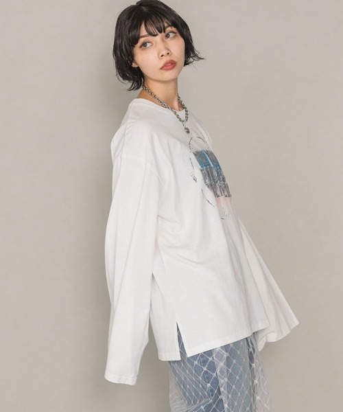 PAGEBOY（ページボーイ）の「カスレロゴワイドスリーブロンT（Tシャツ/カットソー・レディース・チャコールグレー/ホワイト・FREE）」の5枚目の写真
