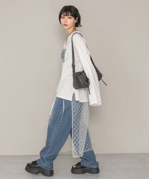 PAGEBOY（ページボーイ）の「カスレロゴワイドスリーブロンT（Tシャツ/カットソー・レディース・チャコールグレー/ホワイト・FREE）」の8枚目の写真