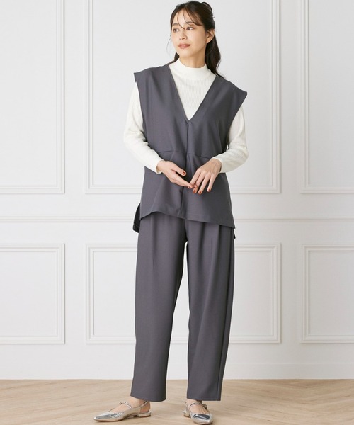 INED CLARO（イネドクラロ）の「ハンサムミドルベスト【セットアップ対応】（ベスト・レディース・ブラック/チャコールグレー・フリー）」の3枚目の写真