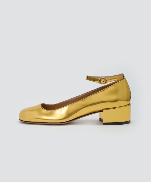 PELLICO(ペリーコ)の「FATA アンクルストラップ パンプス 3.5cm GOLD(パンプス・レディース・ゴールド・37/38/35.5/36.5/36/35/37.5)」の9枚目の写真