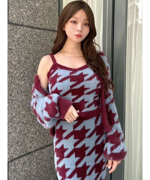 RESEXXY（リゼクシー）の「ハウンドトゥースシャギーニットタンク【セットアップ着用可能】（タンクトップ・レディース・ブラック/ワイン/グリーン・FREE）」の16枚目の写真