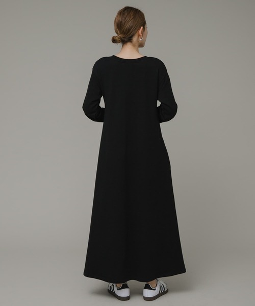 Champion（チャンピオン）の「『別注』『Sサイズあり』Champion×Sonny Label　裏毛スウェットテントワンピース（ワンピース・レディース・ブラック/スミクロ/ネイビー・SMALL/FREE）」の16枚目の写真