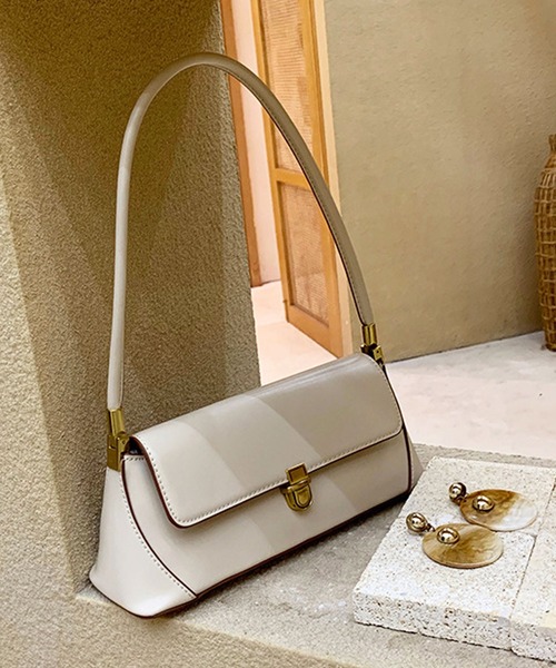 florist(フローリスト)の「フラップレザー横長ホーボーハンドバッグ/ショルダーバッグ(ハンドバッグ・レディース・ブラウン/ホワイト/ブラック・FREE)」の1枚目の写真