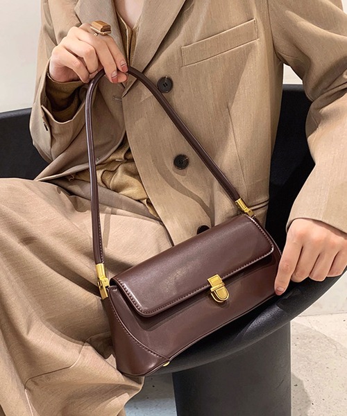 florist(フローリスト)の「フラップレザー横長ホーボーハンドバッグ/ショルダーバッグ(ハンドバッグ・レディース・ブラウン/ホワイト/ブラック・FREE)」の10枚目の写真