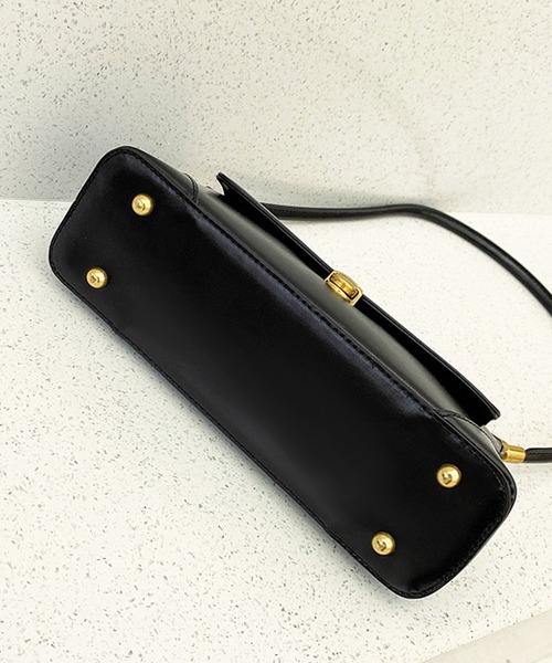 florist(フローリスト)の「フラップレザー横長ホーボーハンドバッグ/ショルダーバッグ(ハンドバッグ・レディース・ブラウン/ホワイト/ブラック・FREE)」の19枚目の写真