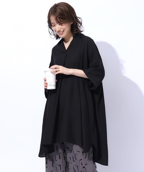 SHOO・LA・RUE（シューラルー）の「◆【高レビュー/S-LL/洗える/体型カバー】大人のためのスキッパーチュニック（チュニック・レディース・アイボリー/ブラック/オリーブ/ブラウン系・01/02/03/04）」の2枚目の写真