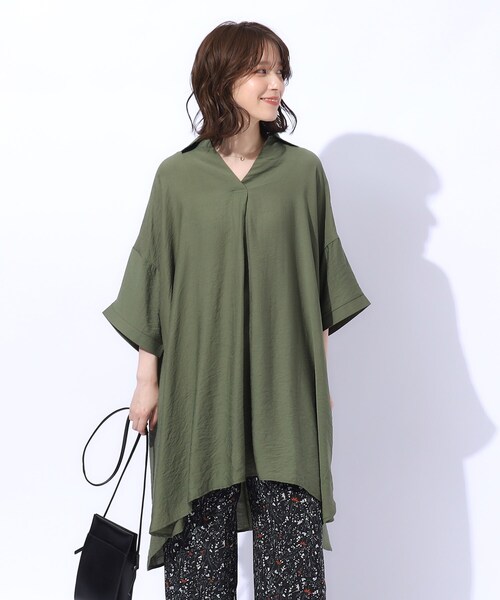 SHOO・LA・RUE（シューラルー）の「◆【高レビュー/S-LL/洗える/体型カバー】大人のためのスキッパーチュニック（チュニック・レディース・アイボリー/ブラック/オリーブ/ブラウン系・01/02/03/04）」の9枚目の写真