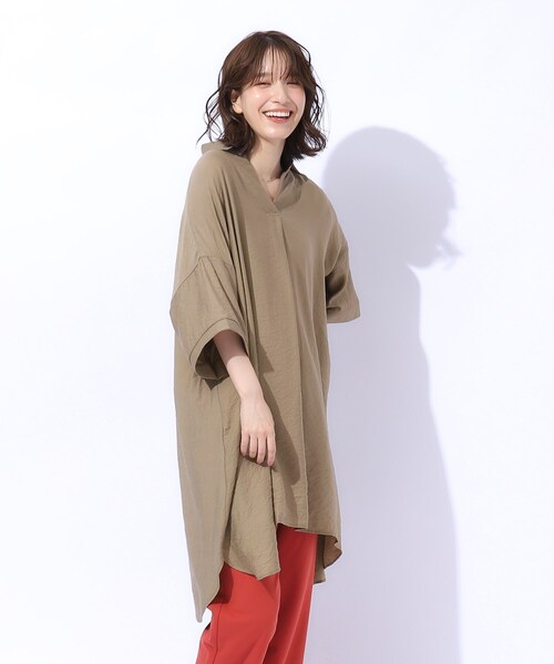 SHOO・LA・RUE（シューラルー）の「◆【高レビュー/S-LL/洗える/体型カバー】大人のためのスキッパーチュニック（チュニック・レディース・アイボリー/ブラック/オリーブ/ブラウン系・01/02/03/04）」の14枚目の写真