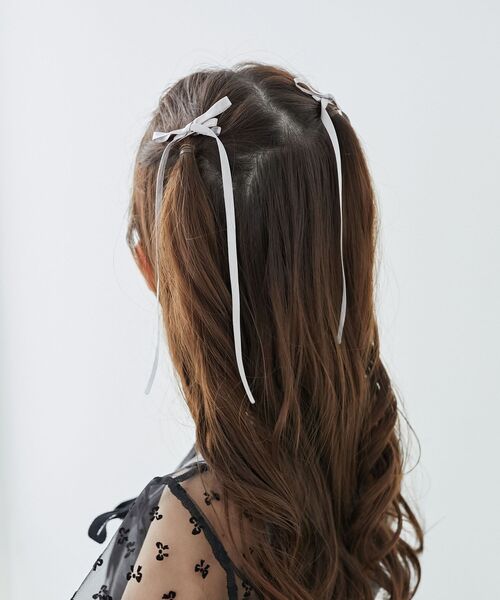 MAJESTIC LEGON（マジェスティックレゴン）の「アンニュイリボンヘアピンセット（ヘアピン・レディース・レッド/グレー/ブラック・FREE）」の9枚目の写真