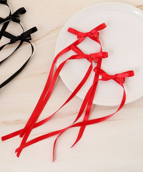 MAJESTIC LEGON（マジェスティックレゴン）の「アンニュイリボンヘアピンセット（ヘアピン・レディース・レッド/グレー/ブラック・FREE）」の11枚目の写真