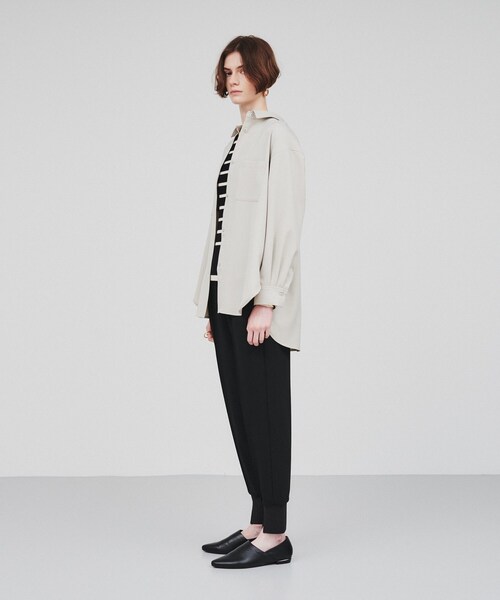 cloenc(クロエンス)の「◆【セットアップ/マシンウォッシュ】ソフトオーバーサイズシャツ(シャツ/ブラウス・レディース・グレー系その他3/ナチュラル/ブラック・02)」の10枚目の写真