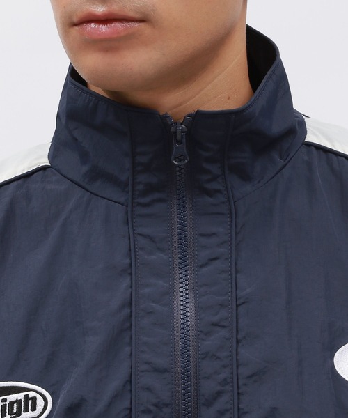 LAKOLE（ラコレ）の「刺繍トラックジャケット / 140868（ブルゾン・メンズ・ブラウン/ネイビー/ブラック・MEDIUM/LARGE）」の17枚目の写真