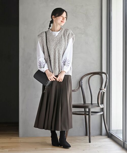 rps（アールピーエス）の「ポップコーンモールワイドニットベスト（ベスト・レディース・アイボリー/チャコールグレー/ネイビー/モカ/グレー・フリー）」の14枚目の写真