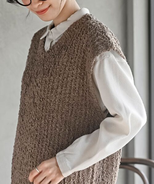 rps（アールピーエス）の「ポップコーンモールワイドニットベスト（ベスト・レディース・アイボリー/チャコールグレー/ネイビー/モカ/グレー・フリー）」の20枚目の写真