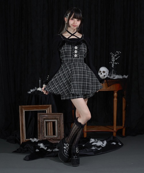 Pal elfy（パルエルフィー）の「ファー付きリボン袖コンシャスニット